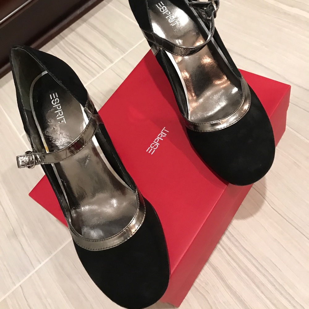 COPY - Esprit Heels- Just in time for the holiday…